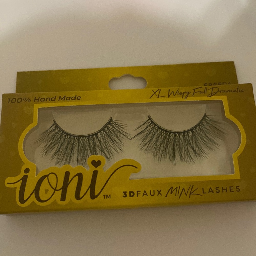 Ioni 3D Faux Mink Lashes
